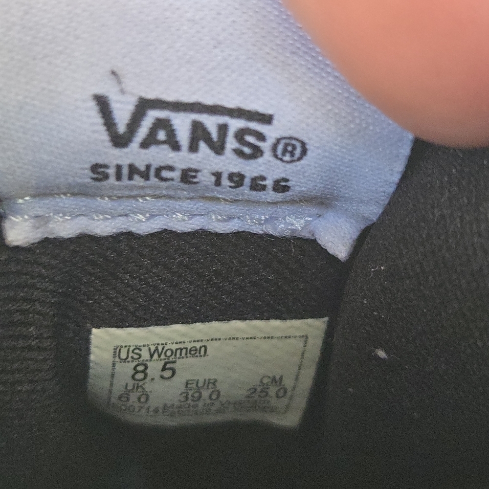 VANS Sk8-Hi Reissue Black Sneakers - Picture 5 of 7